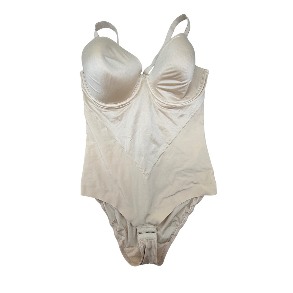 Maidenform Comfort Devotion Shapewear Bodysuit Beige 40C 04157X Underwire